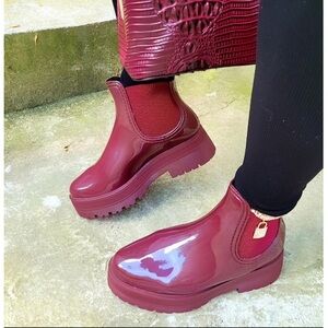 NWT Women’s Burgundy Slip On Boots sizes 6.5 & 7